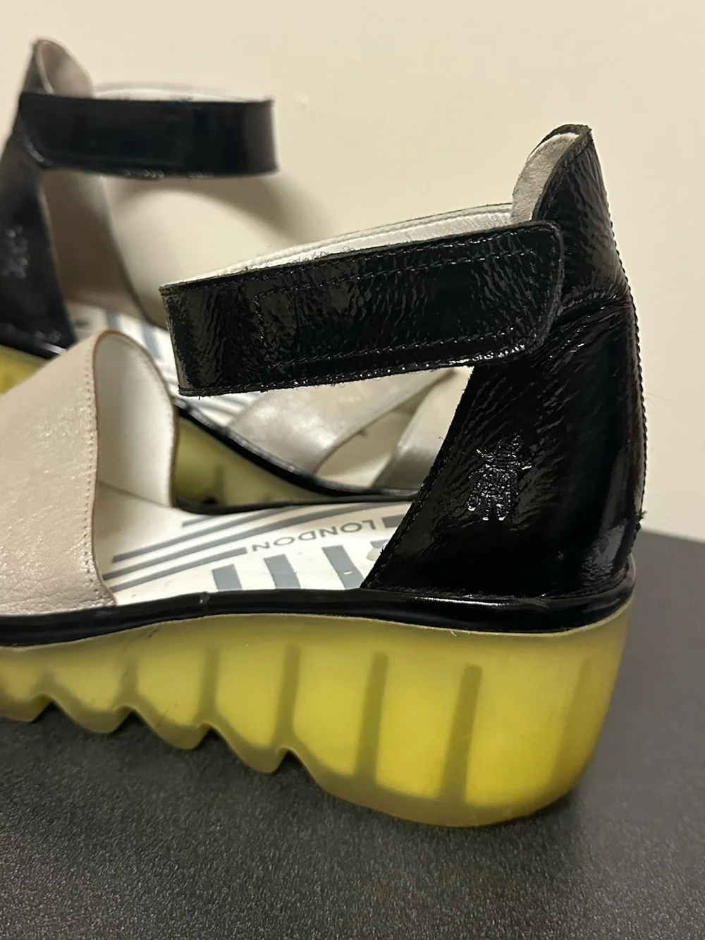 Fly London Bono Silver Leather Wedge Sandals Women’s 42 / US 11 Strappy Shoes